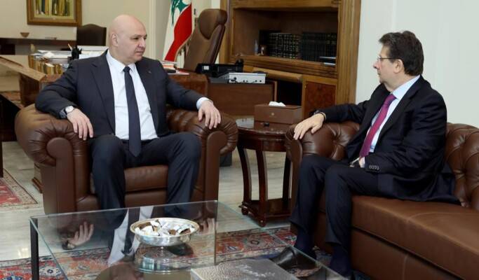 كنعان بعد لقائه عون: لن نعلق على قانون الفجوة المالية قبل الصيغة النهائية