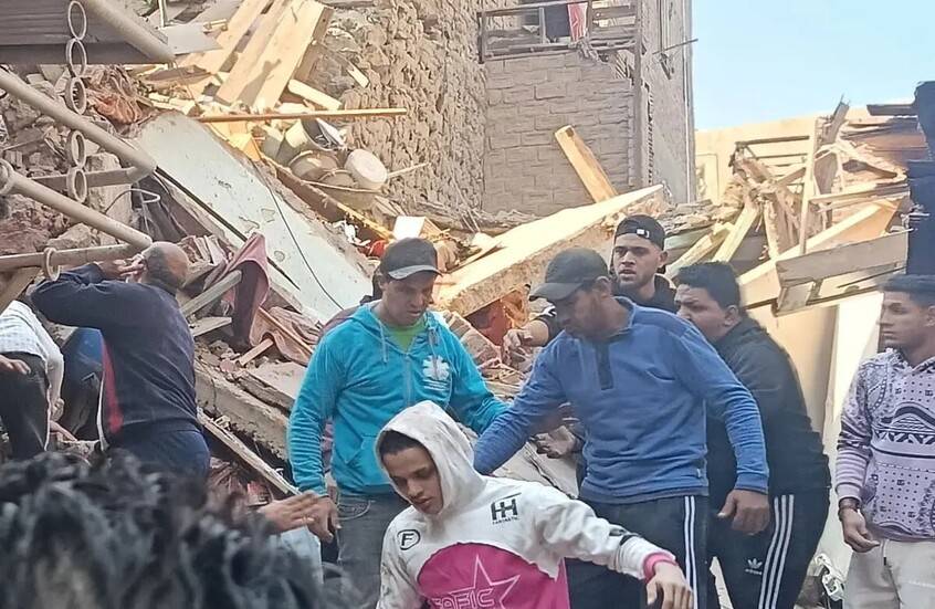 قتلى وجرحى بانهيار عقار في مصر