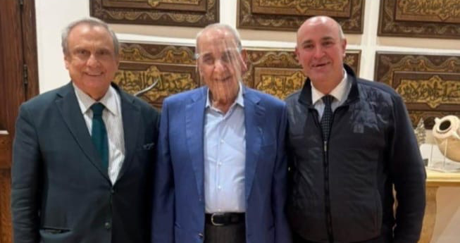 حبيب زار الرئيس بري وأطلعه
على مشاريع مصرف الإسكان