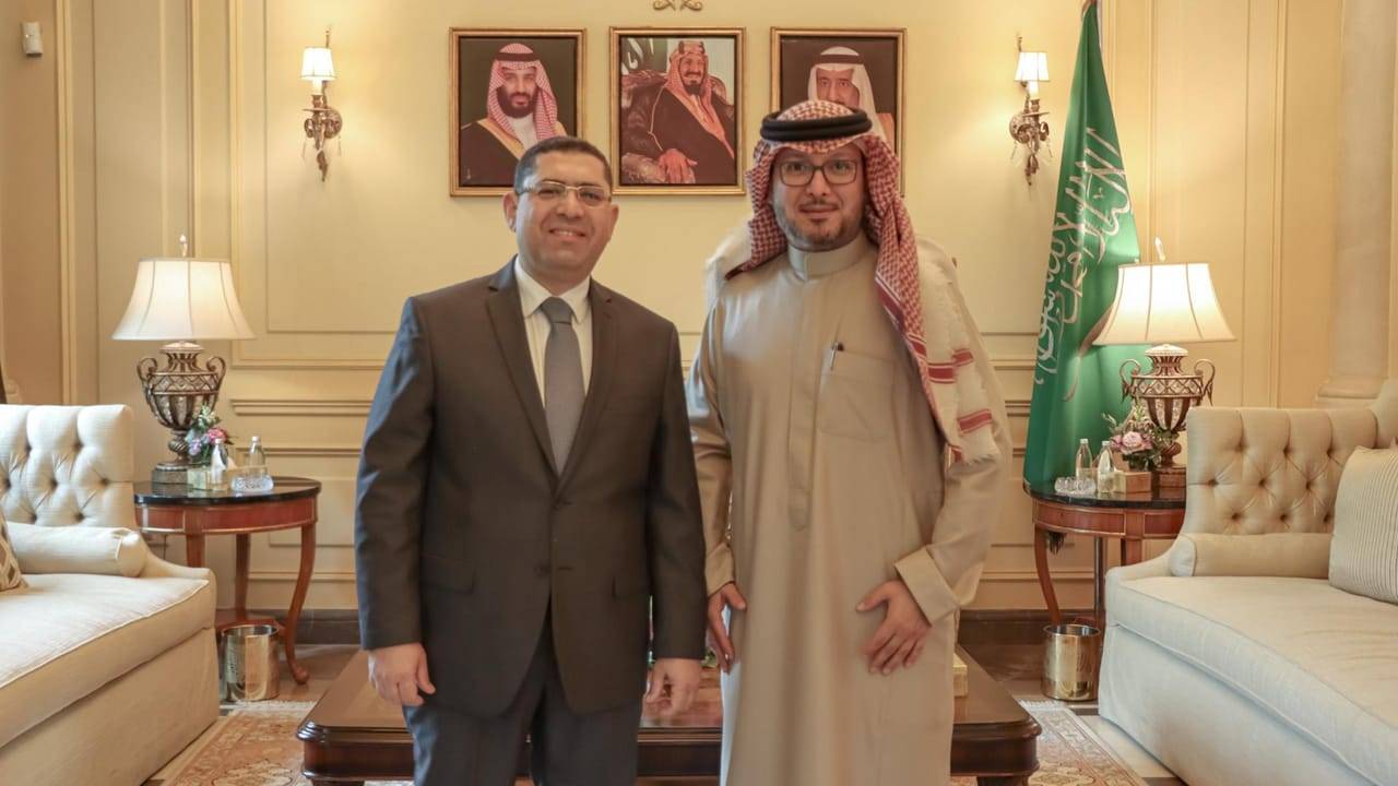 السفير السعودي يستقبل مكاوي: دعم لجهود هيئة الحج والعمرة