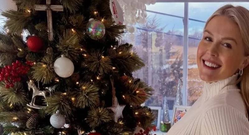 المتحدثة باسم البيت الابيض تعلن حملها بطفلة