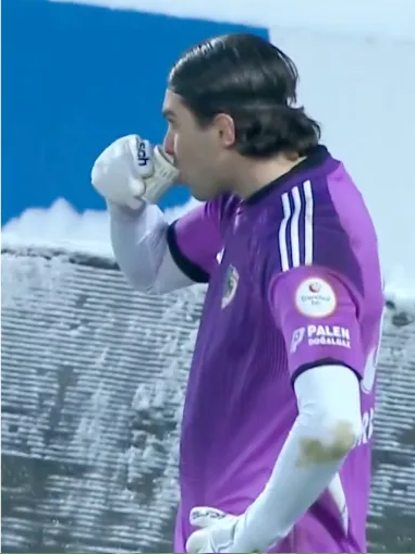 حارس مرمى يشرب 