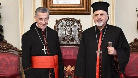 البطريرك الراعي يستقبل البطريرك يونان معايدًا
