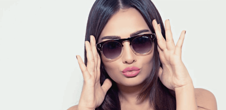 بهذه الكلمات.. فنانة تثير الجدل برسالة غير مباشرة لطليقها