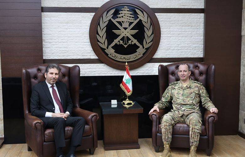 إستقبالات قائد الجيش