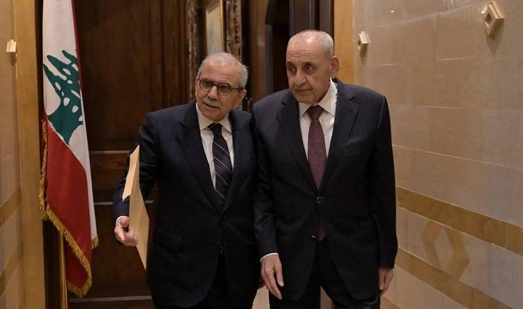 تباين واسع بين بري وسلام