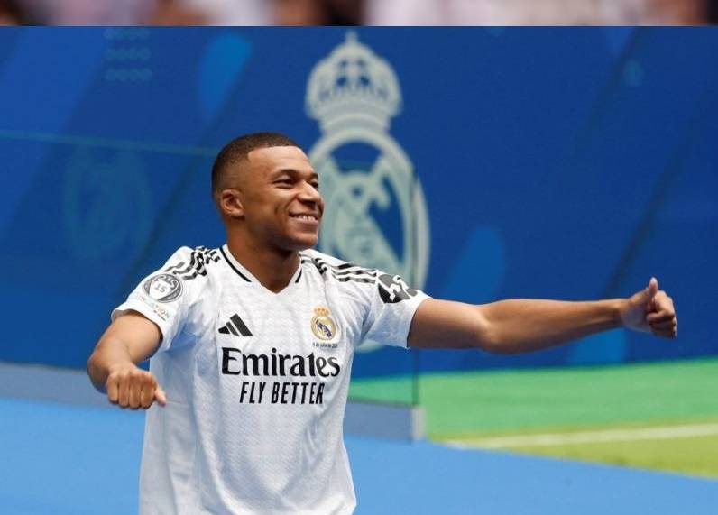 متفرقات كروية... بديل ماريسكا وغموض موقف مبابي