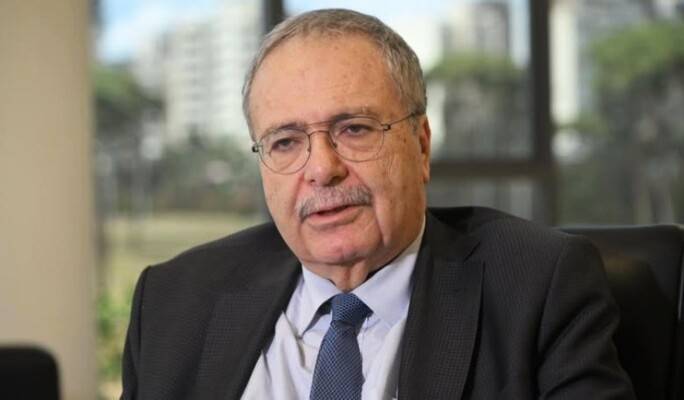 متري: حريصون على علاقتنا بسوريا