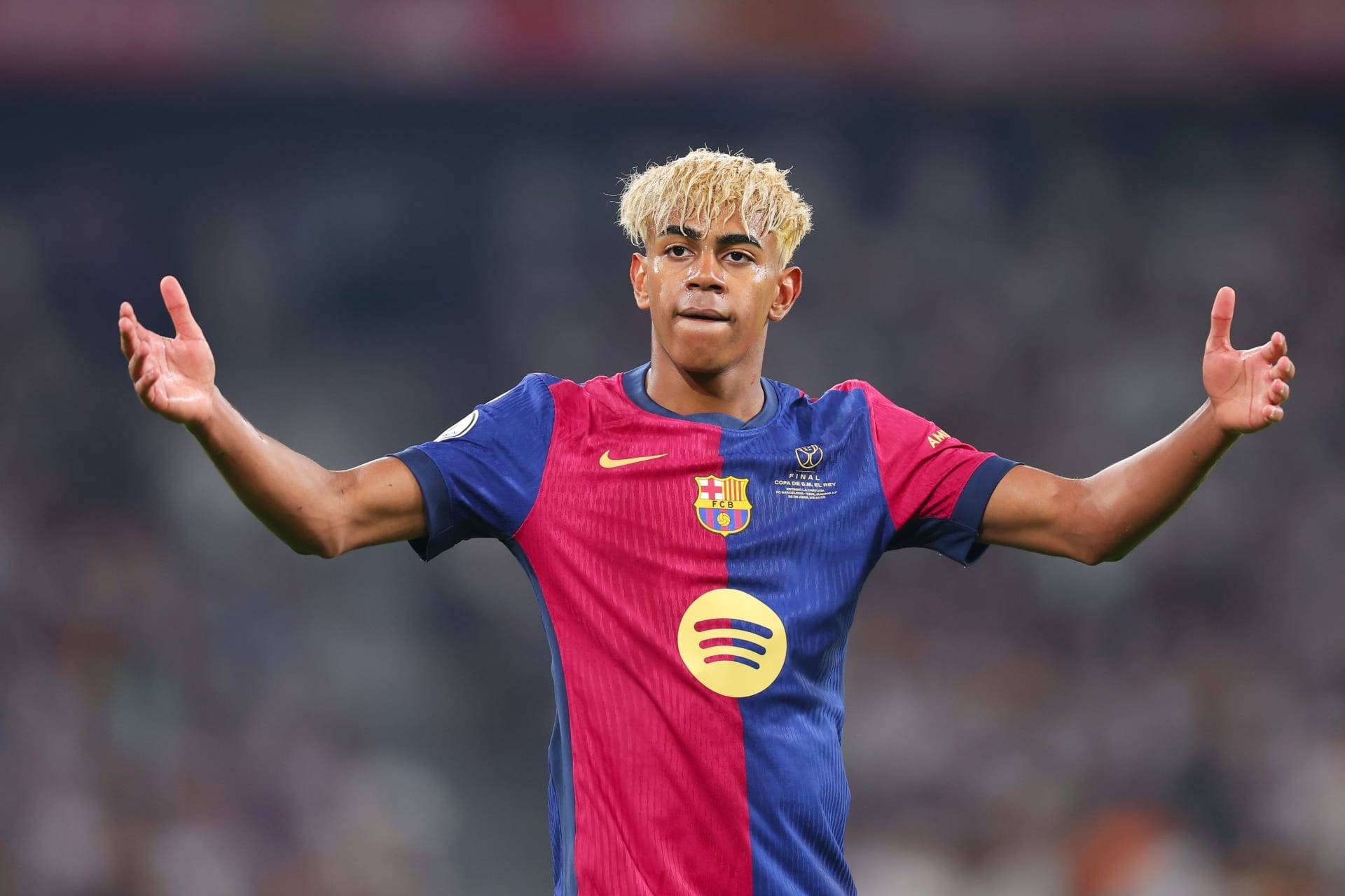 يامال يتصدر قائمة عالمية مرموقة...
وسان جيرمان يفرض هيمنته