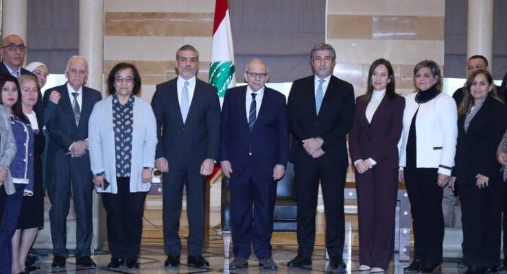 سلام: الحكومة ستستمرّ بعملها لما فيه مصلحة الوطن
الأسمر: ننظر بإيجابيّة الى مشروع الفجوة الماليّة