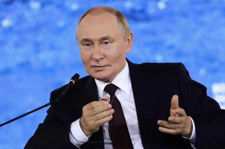 بوتين يشيد بـ