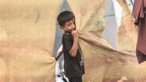 غزة تنتظر ثاني مراحل وقف إطلاق النار وسط تعطيل 