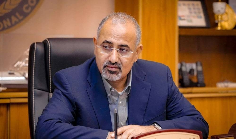 التحالف السعودي يكشف تفاصيل هروب عيدروس الزبيدي من عدن