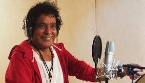 محمد منير يفاجئ جمهوره