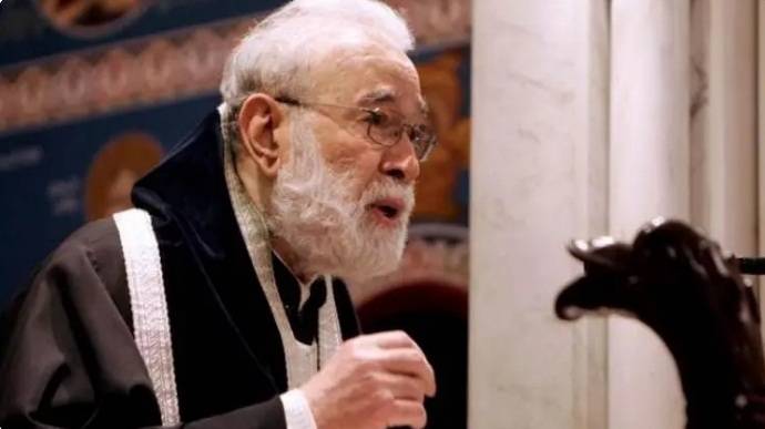 عودة: الكنيسة لا تعيش في فراغ ... إنسان اليوم
رغم كلّ ظلامه مدعو أن يرى النور العظيم