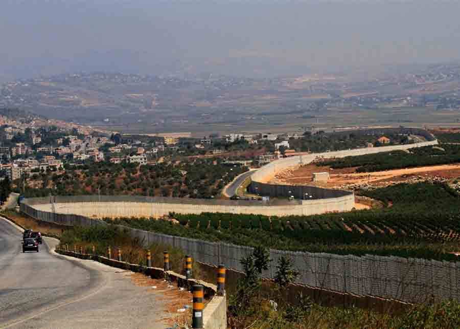 شمال الليطاني في الثلاجة ونتنياهو يُحضّر لضربات عسكرية في «مناطق الممانعة»
تريث وتحفظ في واشنطن... أسبوعان حاسمان أمام بيروت
سعيد يرسم حدود العلاقة مع الحكومة... فهل تتجاوب الأطراف المانحة؟