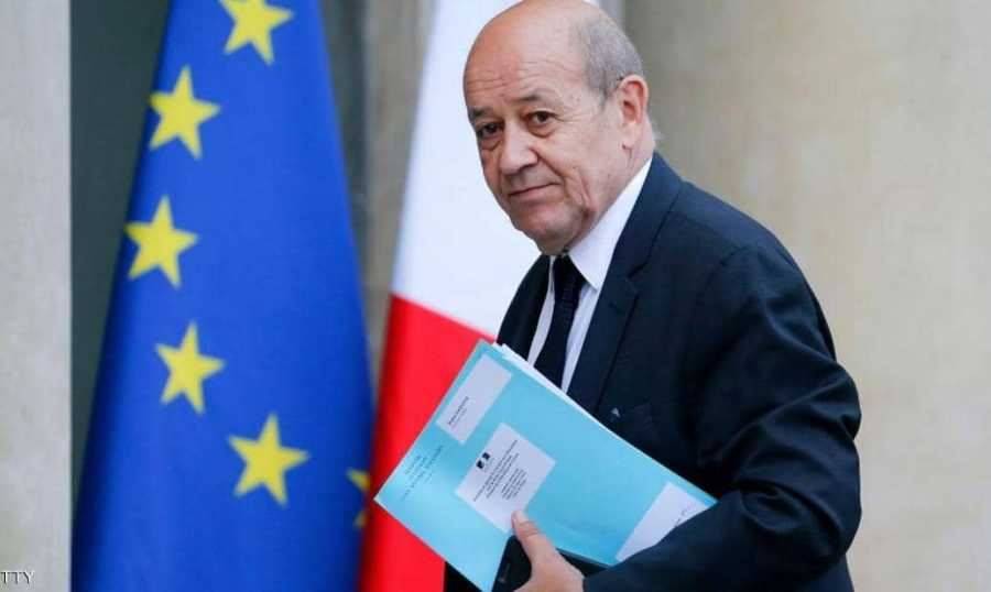 لودريان في بيروت: دعم مشروط وإصلاحات على المحك