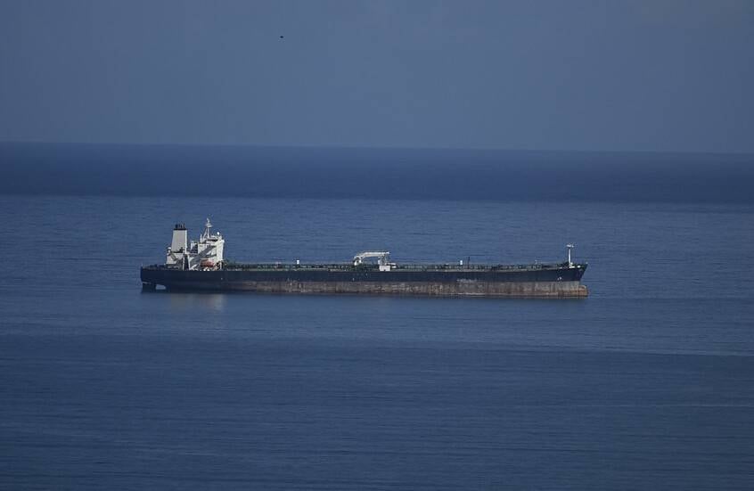 روسيا: مسيرتان أوكرانيتان هاجمتا ناقلة النفط 