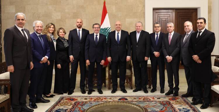 الرئيس عون شدد على دور المغتربين وإعادة تفعيل القطاع العام