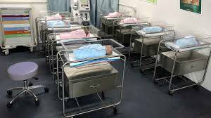 فرنسا.. الوفيات تفوق المواليد لأول مرة منذ الحرب العالمية الثانية