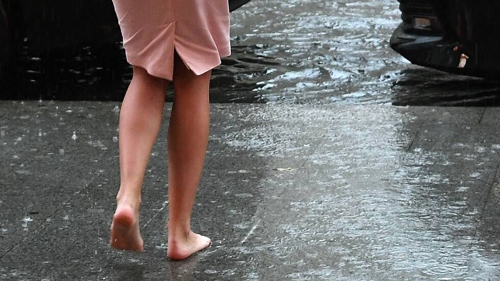 كيف تؤثر الأرضيات الباردة على صحتك في فصل الشتاء؟