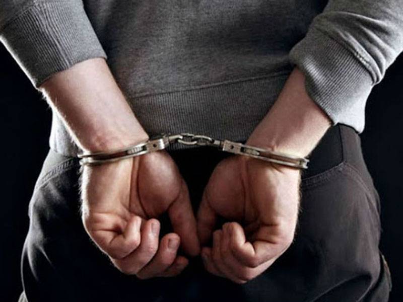 يوهم ضحاياه بتأمين “فيزا شينغن”... قوى الأمن تعمم صورة الفاعل