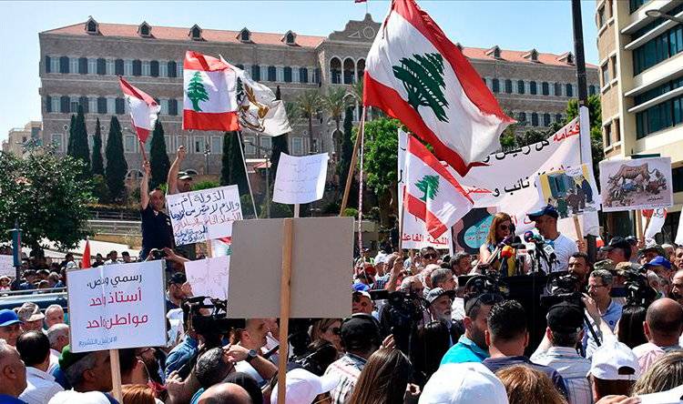 روابط القطاع العام تحذر من المساس بحقوق المتقاعدين والموظّفين