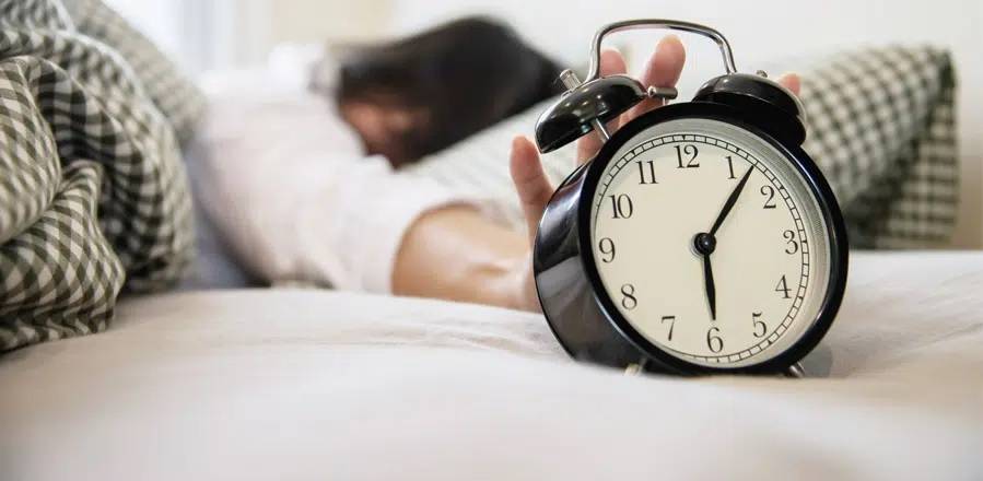 كيف يمكن لليلة نوم أن تحدد مخاطر صحتك المستقبلية؟