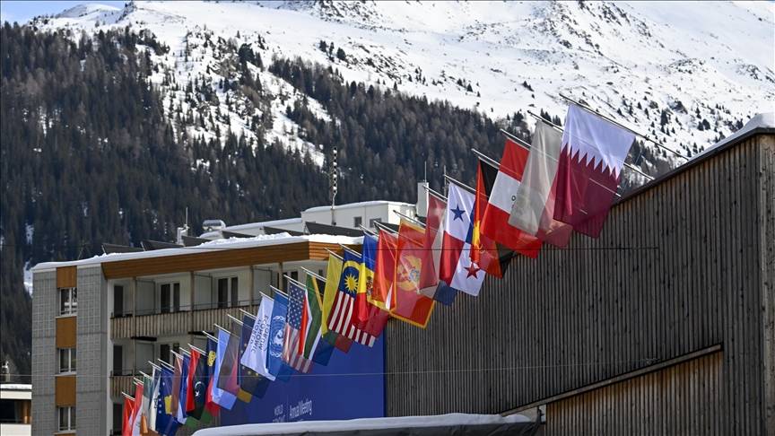 خطورة حدوث مواجهة جيو اقتصادية تتصدر تقرير دافوس 2026