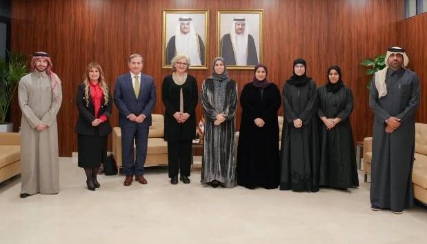 وزيرة التربية عرضت
مع نظيرتها القطريّة العلاقات التربوية