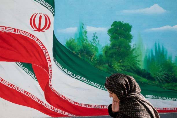 طهران ترسم «مخرج» ترامب ورؤية بوتين وخشية نتنياهو