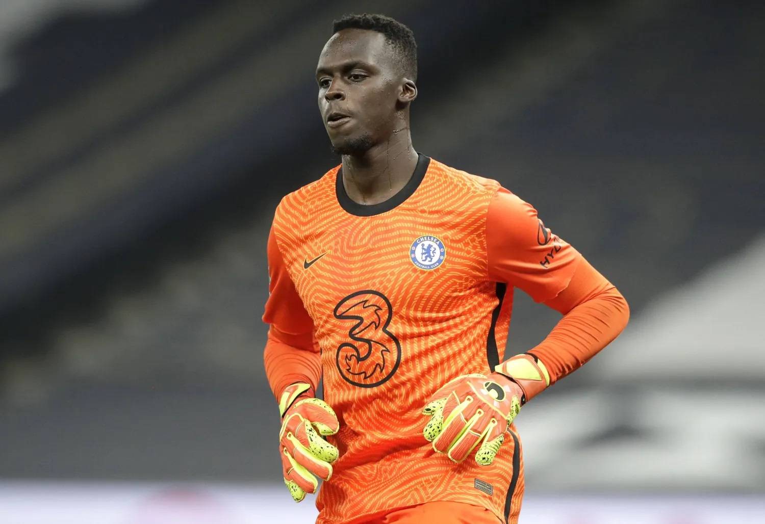 ليست أول مرة.. ميندي متخصص في إيقاف ركلات بانينكا