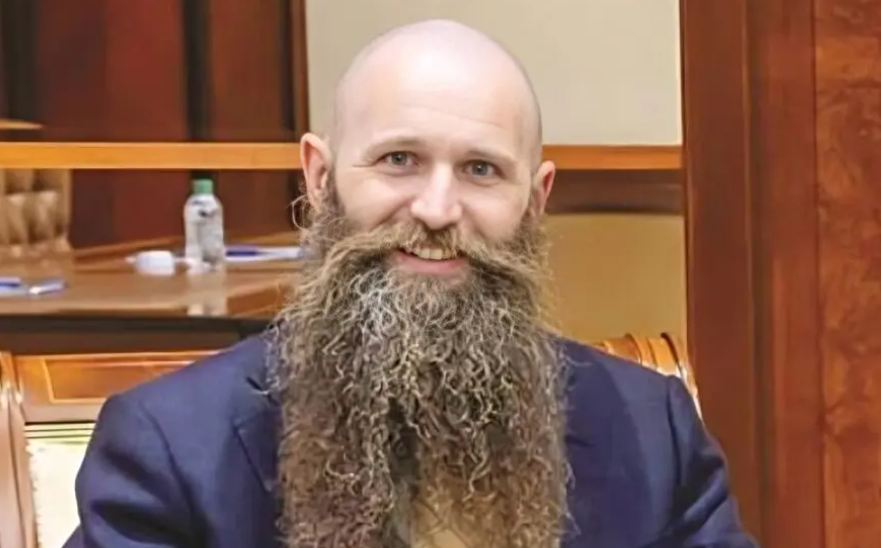 طرد السفير الاميركي في الاردن من مجلس للعزاء.. اشادة وفرح شعبي!