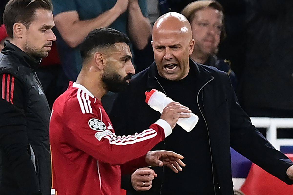 سلوت يضع خلافاته جانبًا... ويستعين بنجمه الاول