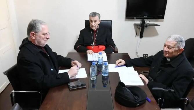 الراعي استقبل المطرانين عون ونجيم
نصار: البيطار يتابع تطورات ملف المرفأ