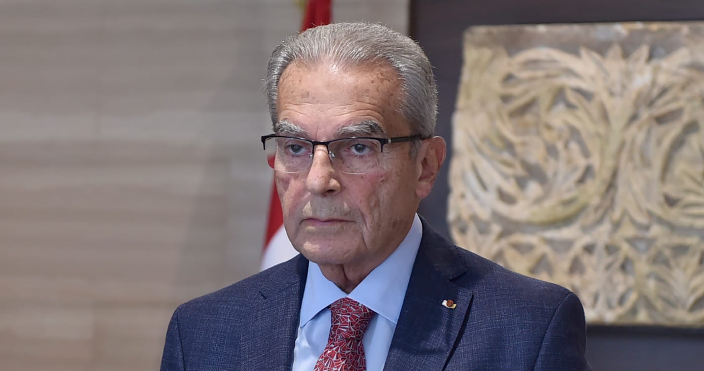 «إسرائيل أجهضت النافذة الدبلوماسيّة الدوليّة لإرساء الإستقرار»
الخازن لـ«الديار»: تحصين الداخل لم يعد خياراً سياسياً بل اصبح واجباً
التفريط بالدعم البابوي السياسي والمعنوي خسارة استراتيجية للبنان