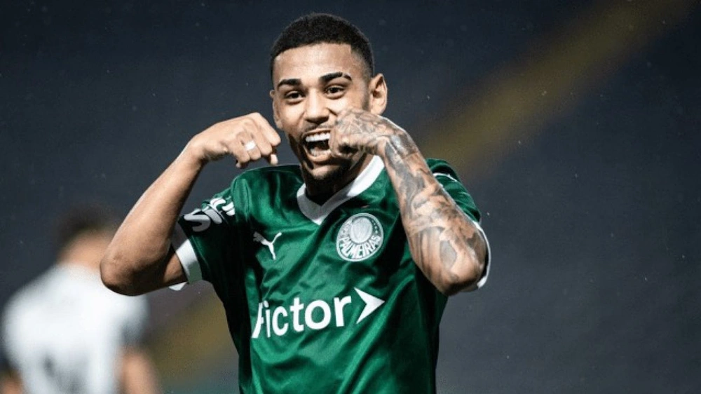 الهلال السعودي يدخل سباق التعاقد مع البرازيلي فيليبي.. فكم سيبلغ عقده؟