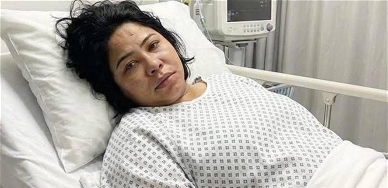 تبكي بحرقة داخل المستشفى.. فيديو لشيرين عبد الوهاب ينتشر ما حقيقته؟