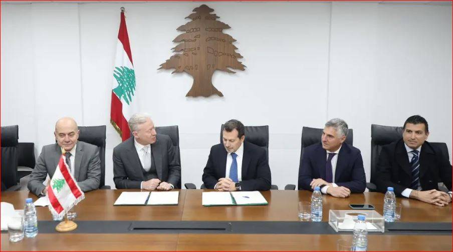 بروتوكول تعاون لتعزيز الخدمات الرقمية للمغتربين بين الوزيرين رجي وشحادة