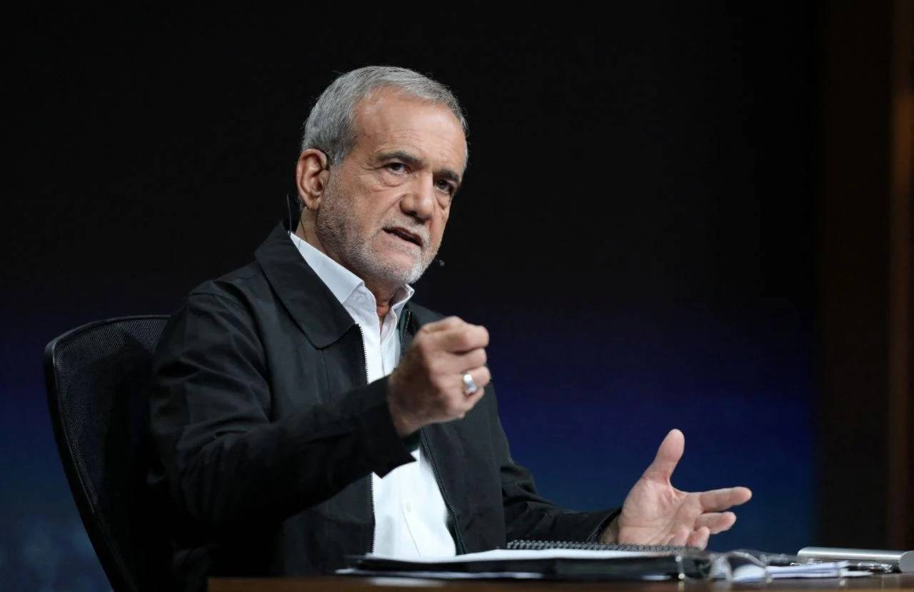 بزشكيان: المؤامرة الأميركية والصهيونية حولت الاحتجاجات في إيران لمعركة دموية