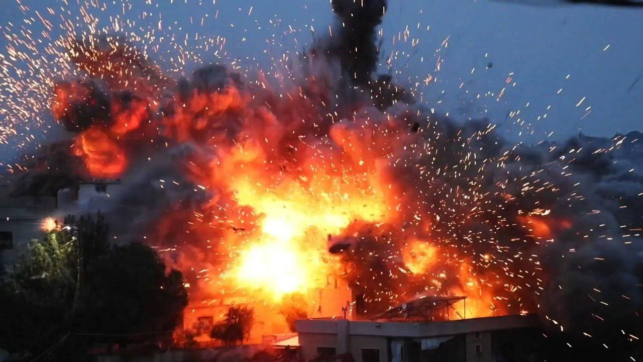 عدوان جوي واسع على شمالي الليطاني وشباط شهر مفصلي للجنة «الميكانيزم»

حسم مسار الانتخابات على النار بعد الموازنة والتاجيل التقني يتقدم مع تسوية؟

الحكومة ترمي مشروع الرواتب الى الربيع والقطاع العام الى التصعيد