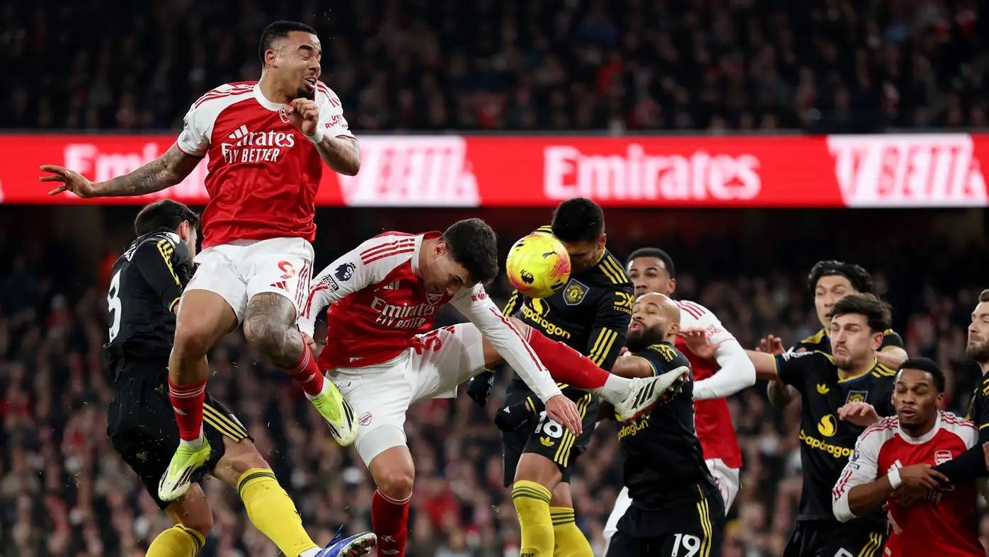 البطولات الأوروبية... يونايتد يسقط أرسنال وبرشلونة يستعيد الصدارة