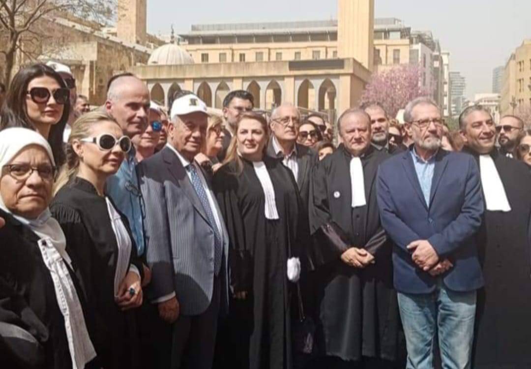 إضرابات على مين؟