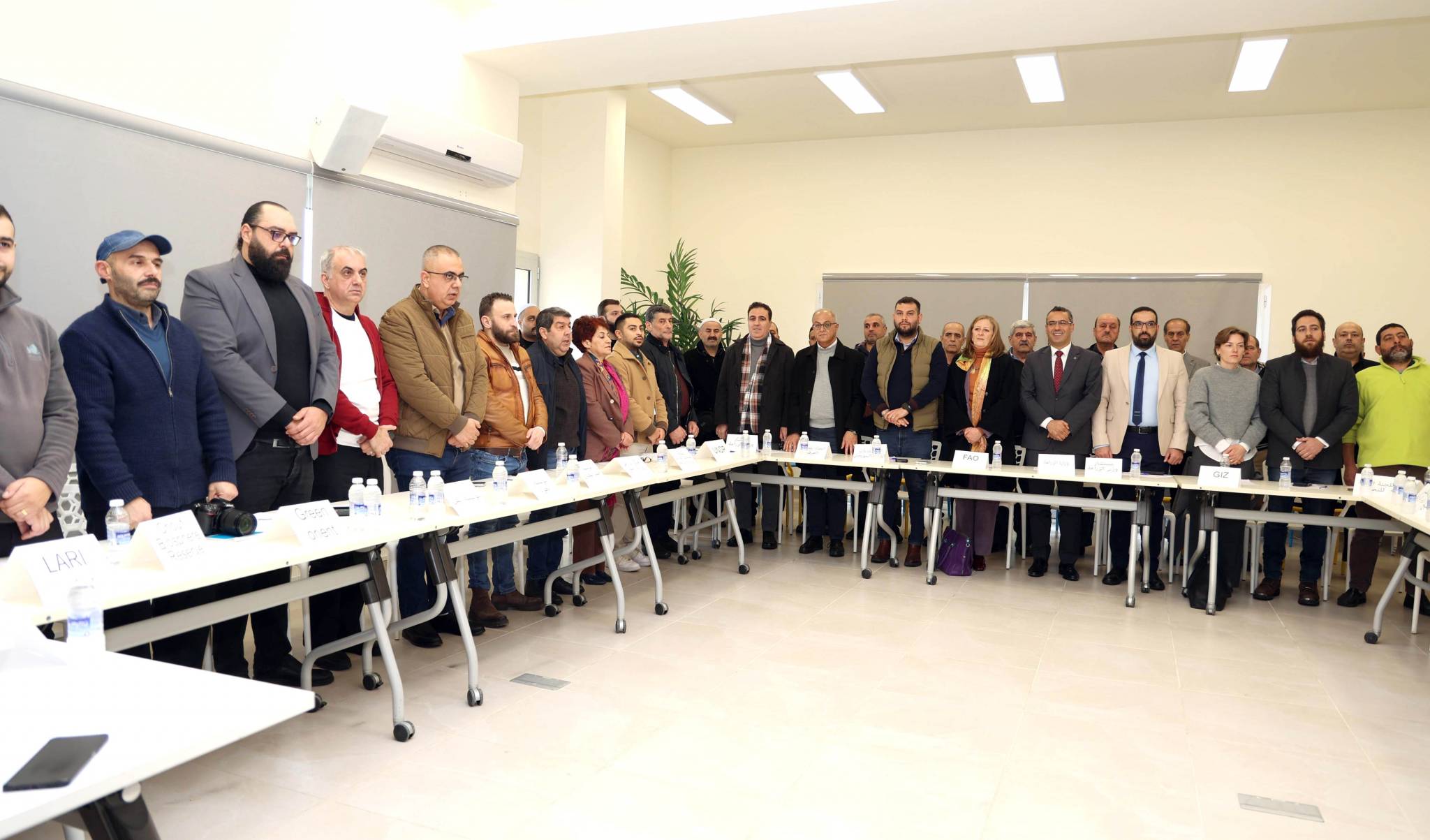 لقاء وطني موسّع لقطاع تربية النحل
عرض مشاريع وخطط تعزيز استدامته