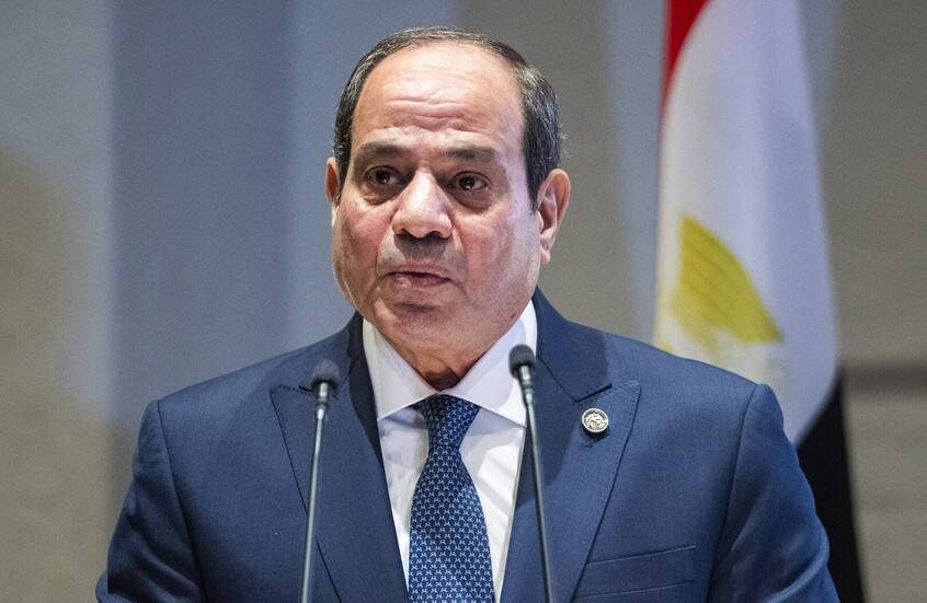 السيسي: نرفض إنشاء ميليشيات وكيانات موازية للجيوش والمؤسسات الوطنية الشرعية