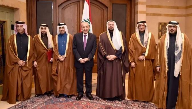 الخليفي أعلن من بيروت عن حزمة من المشاريع التنمويّة والإنسانيّة:
إستقرار لبنان ركيزة أساسيّة لاستقرار المنطقة... ولتغليب لغة الحوار المباشر