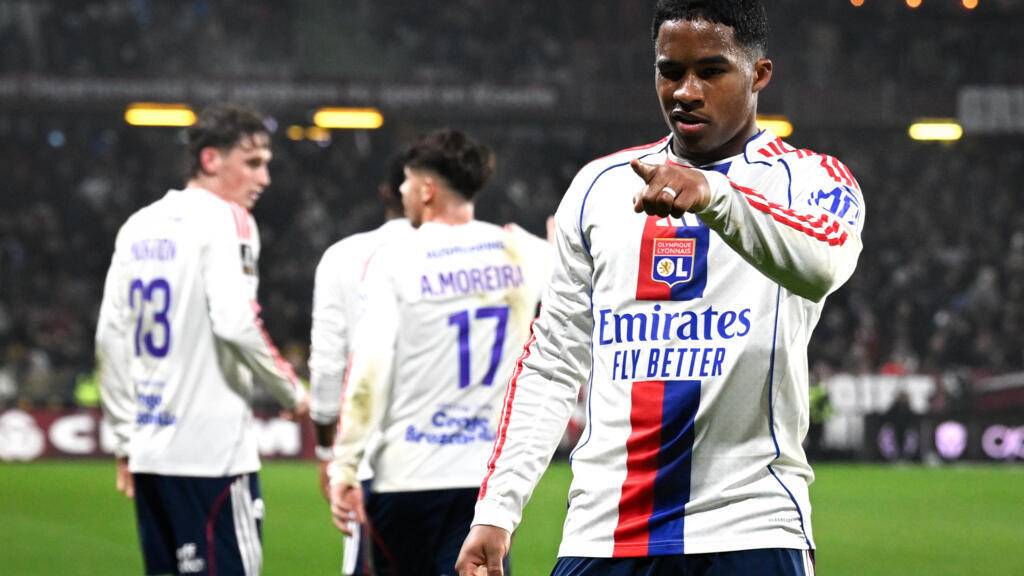 اندريك ينفجر في ليون بعيدًا عن مدريد