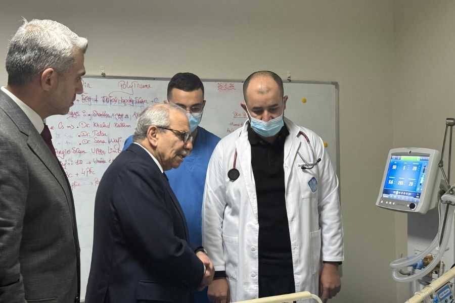 تفقد المبنى المنهار في القبة... وعاد الجرحى
سلام: جئتُ للتأكيد أن طرابلس ليست وحدها
سأزور أهلنا في الجنوب قريباً للإعلان عن مشاريع لإعادة الاعمار