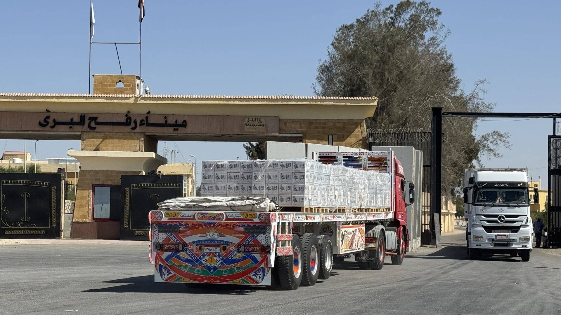 الخميس أم الأحد... متى يصبح معبر رفح متاحًا للأفراد؟