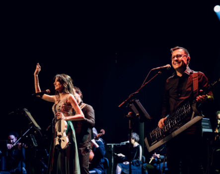 أمل قرمازي تقود أوركسترا «مزيكا»  ومسرح «باتاكلان» العريق على موعد مع روائع فيروز